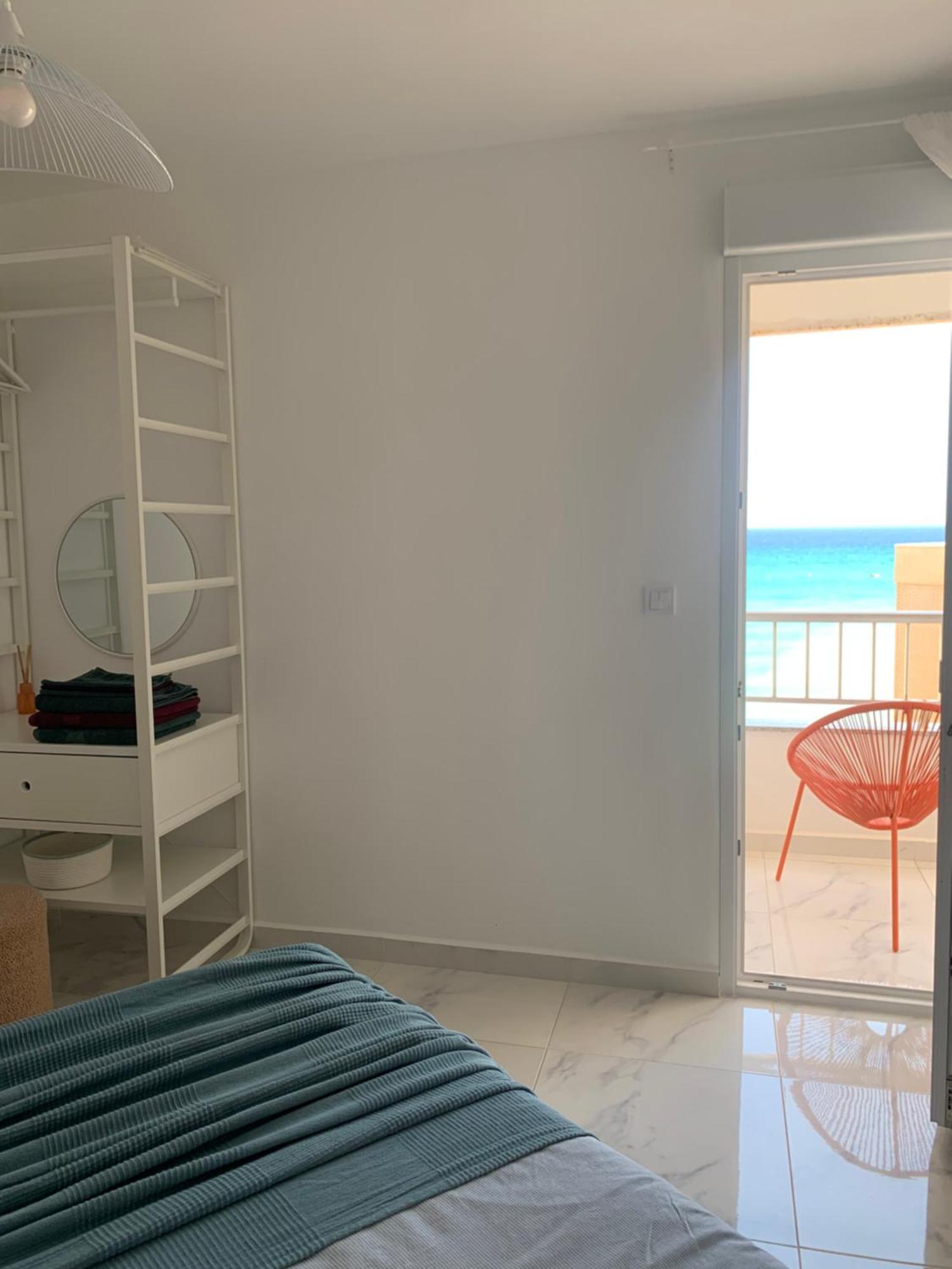 Beach Penthouse Торрев'єха Екстер'єр фото